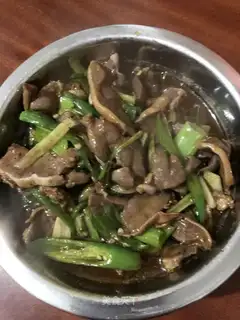 Spicy pig tongue