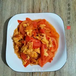 Tomato fried eggs