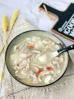 It's a potty pig soup