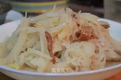 Sand worm shredded radish