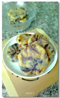 Purple cabbage bean dregs cake
