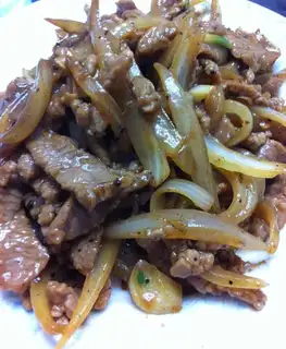 Black pepper beef tenderloin