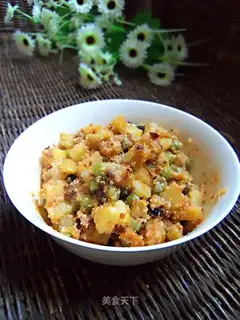 Steamed double beans with rice flour