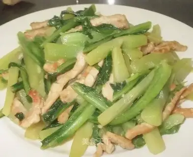 stir-fried shredded pork with lettuce