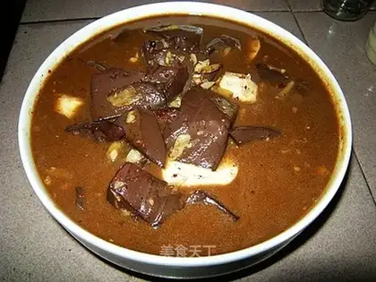 Spicy two-color tofu
