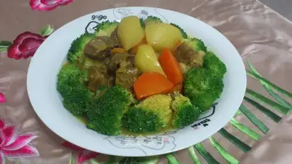 Curried beef brisket