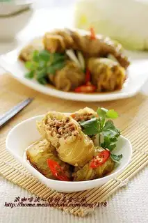stewed cabbage roll