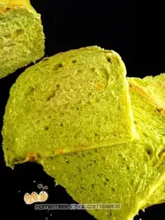 Spinach corn toast