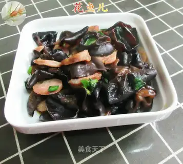 Sausage and black wood