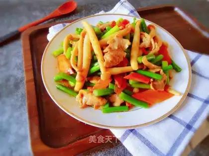 Garlic fried sea mushrooms