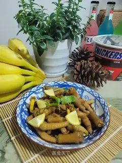 Lemon chicken feet