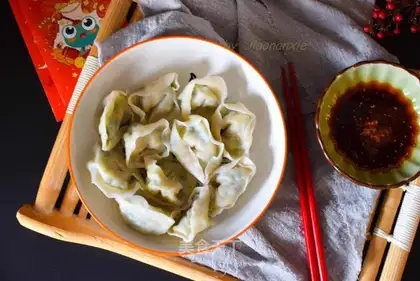 Cream egg dumplings