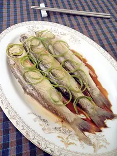 Vacuate fish