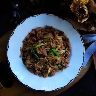 The big onions blow up the lamb