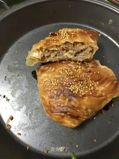 Hand-held meatloaf