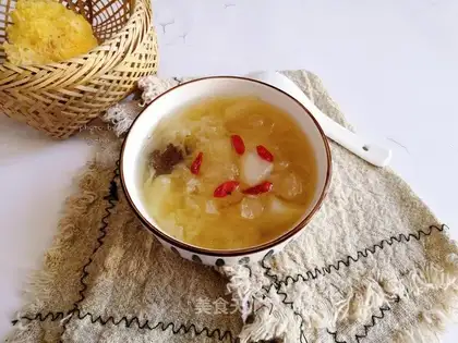 Pear soup