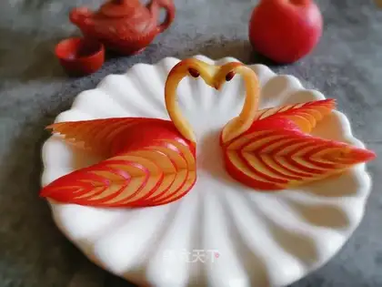 Apple Swan