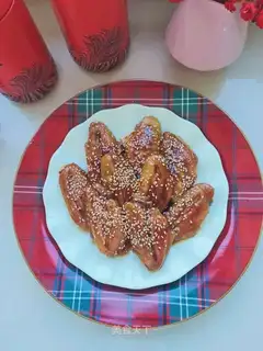Honey chicken wings