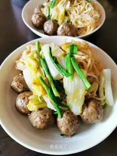 Cow-gum noodles