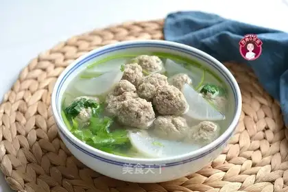 radish meatball soup