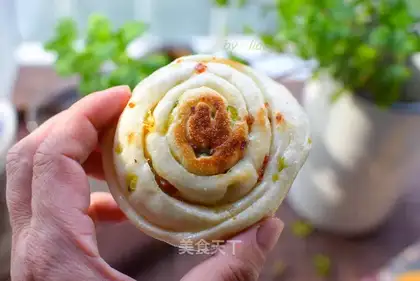 Onion sausage breakfast
