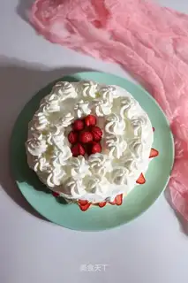 Strawberry naked cake