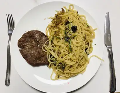 Steak pasta