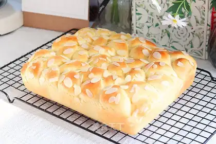 Almond cheese