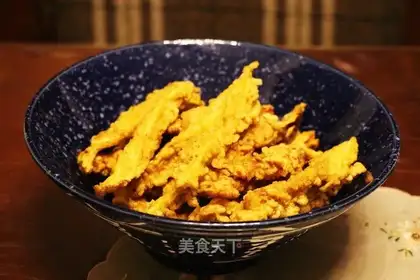 Fried almond mushrooms
