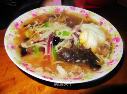 Sea cucumber noodles