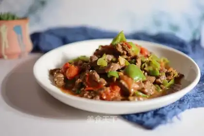 Cream tomato beef