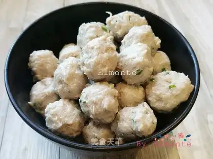 Onion porkballs