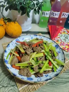 Cricket beef