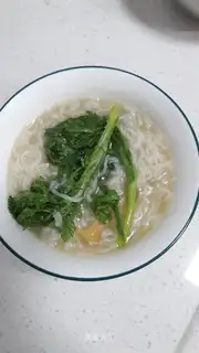 The Emperor cooks rice from the river