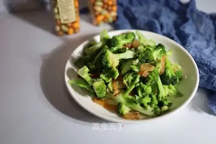 ♪ Burn the broccoli ♪