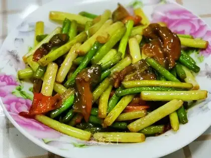 Hunan chili and garlic