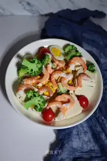Tofu shrimp corn salad
