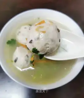 Gunmaru cuisine soup