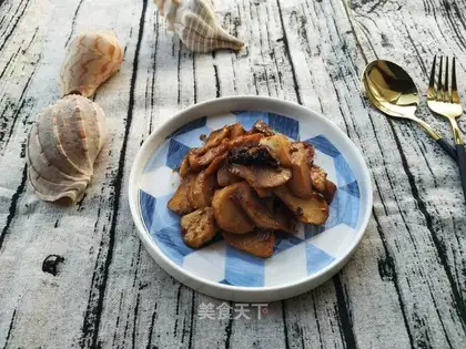 Dry apricot mushrooms