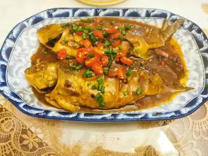 Red-burned mackerel