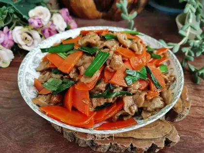 Garlic carrots for beef