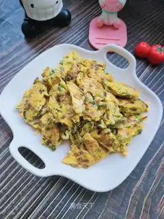 Shrimp skin fried eggs
