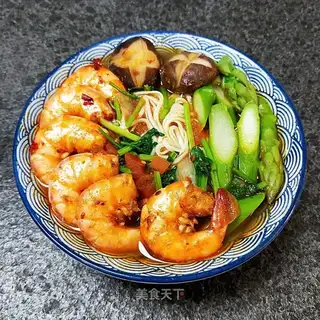Shrimp noodles