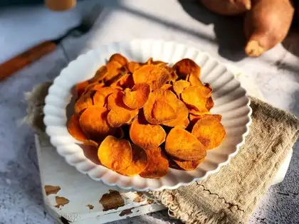 Cream chips