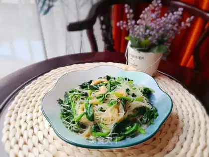 A spinach mix fan