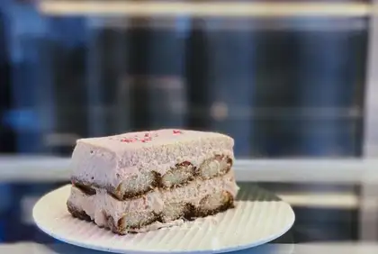 Sakura Tiramisu