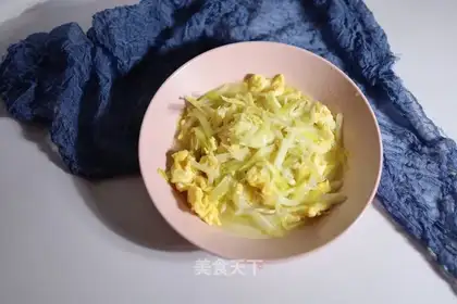 Eggs are fried