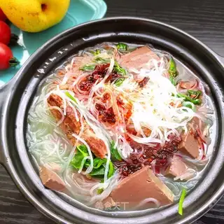 Peas and duck blood fan soup