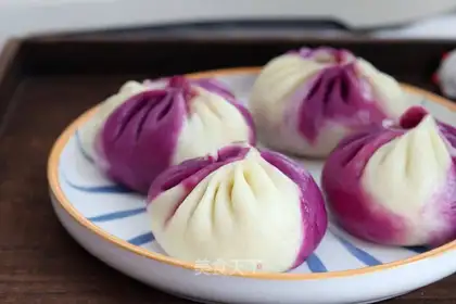 Double pork buns