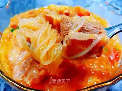 Tomato beef fan soup